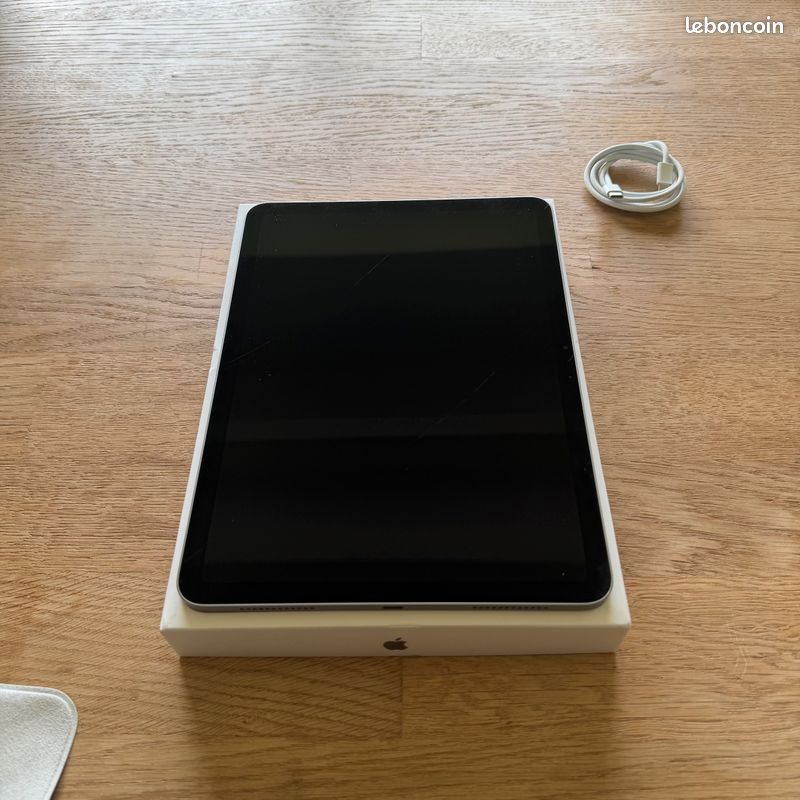 IPad Air M2 256Go 11 pouces avec cable et boite d'origine sous garanti (image 5)