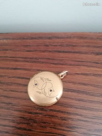 Pendentif Ancien En Plaqué Or Avec Pierre Bleue Ovale - Occasion Vintage