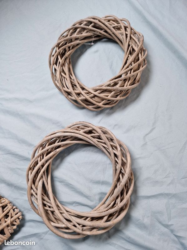 Lot De 10 Couronnes En Bois Pour Travaux Manuels Et Décoration