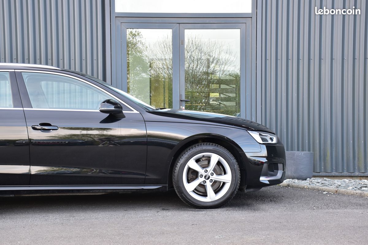 Audi A4 Avant S tronic • 1ère Main • GPS MMI+ • Attelage • LED (image 8)