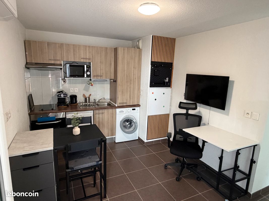 Appartement 2 pièces 30 m² · à Blagnac · 30 m² · 800 €