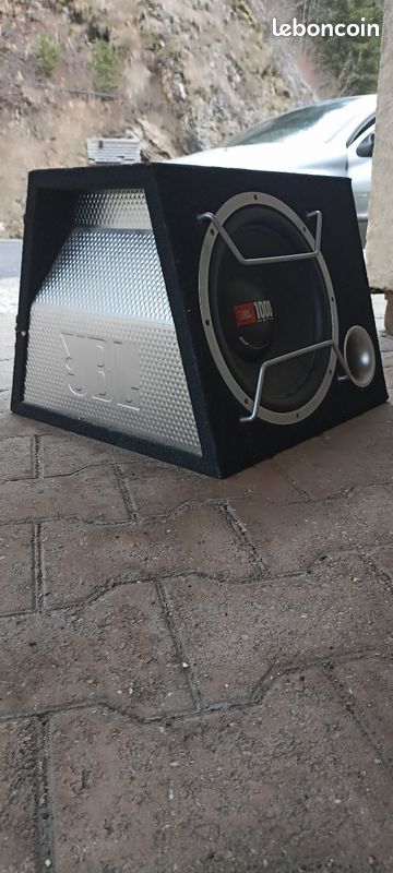 Caisson JBL subwoofer JBL 1000W - Équipement auto