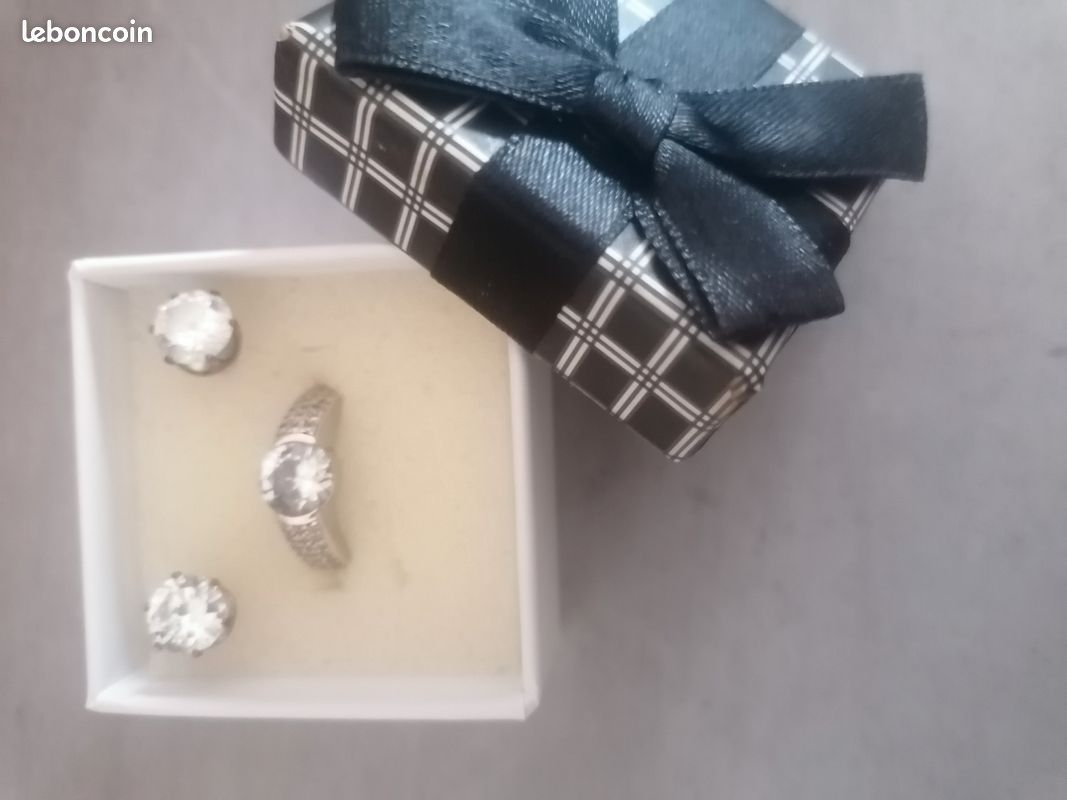Parures en argent (image 1)