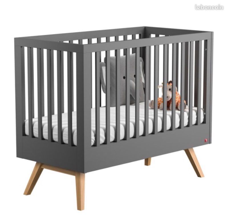 Lit et commode bébé (image 1)