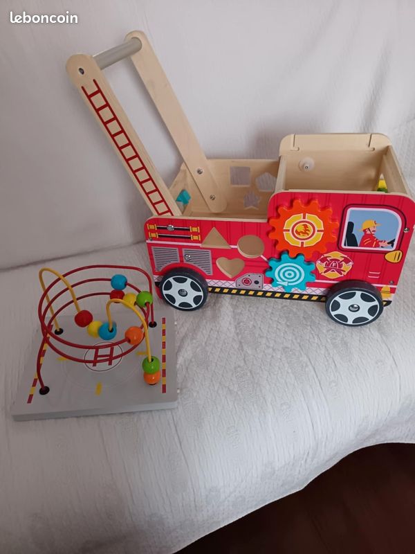 Porteur, trotteur Camion de pompier (image 1)