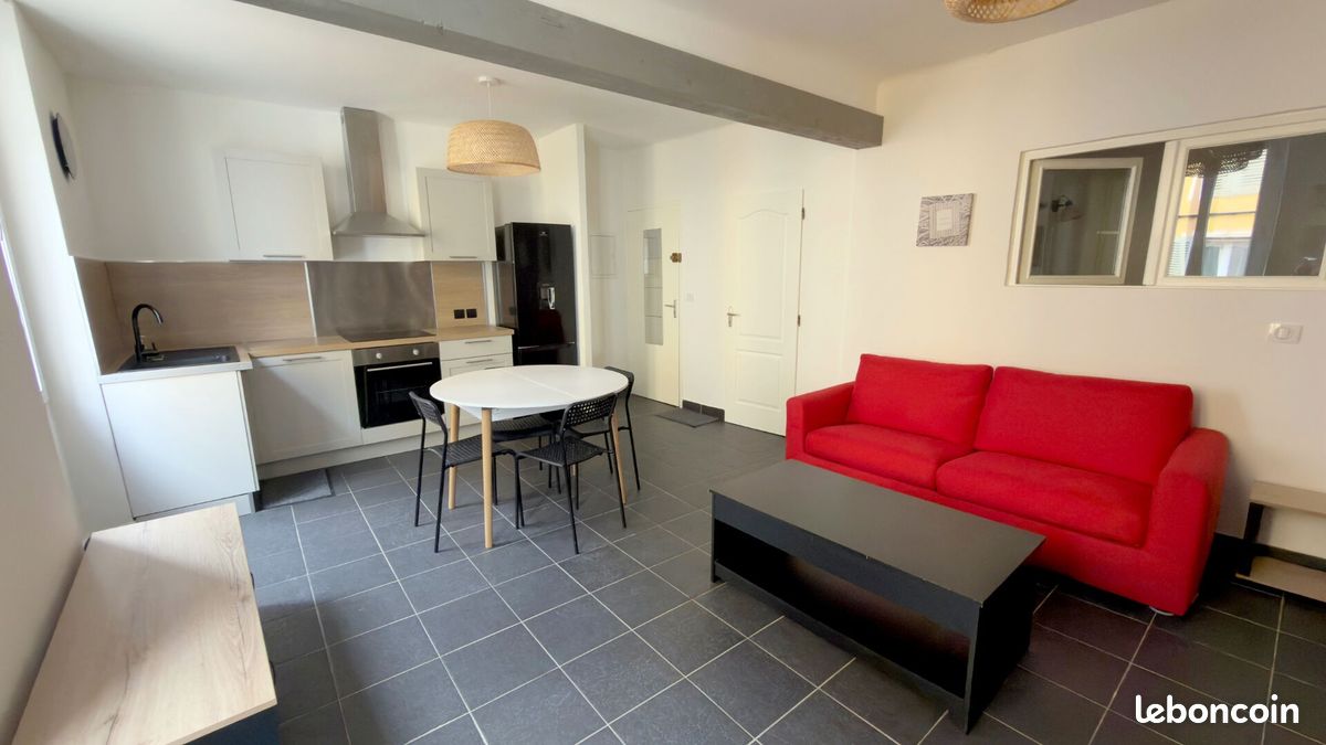 Appartement 1 pièce 33 m² · à Bandol · 33 m² · 700 €/mois