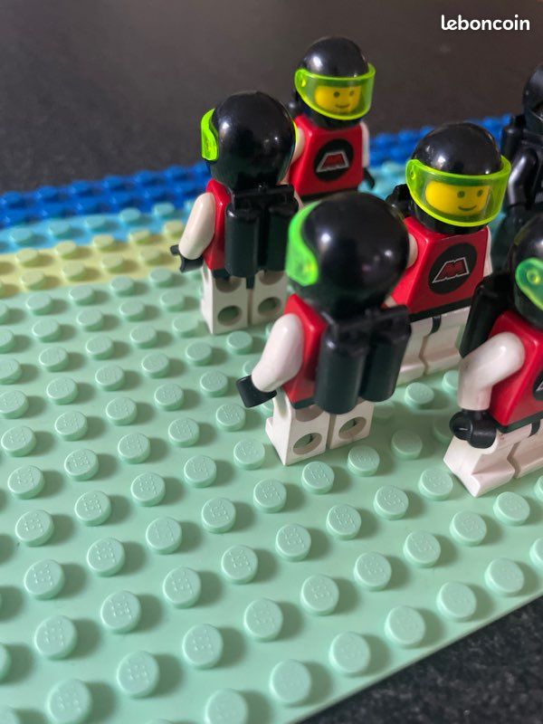 Lego figurine vintage espace (image 4)