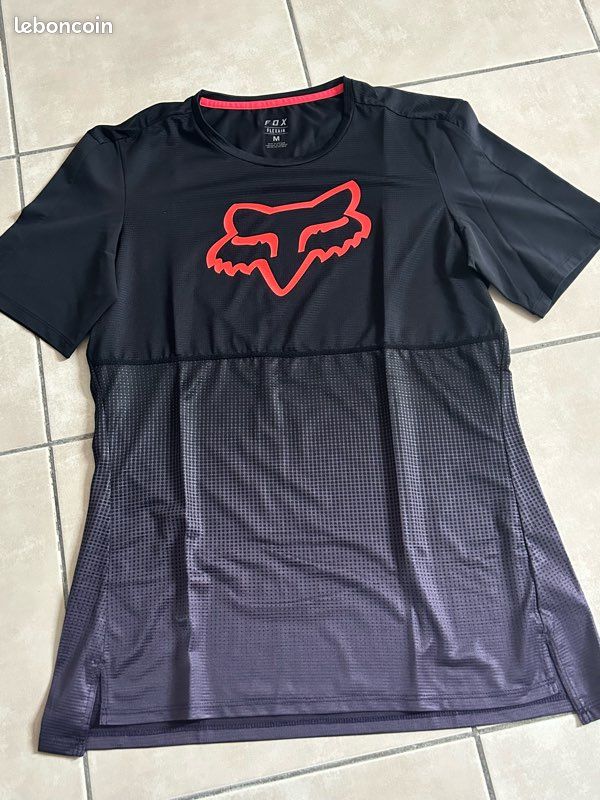 Maillot VTT Femmes Fox Flexair taille M Équipements vélos