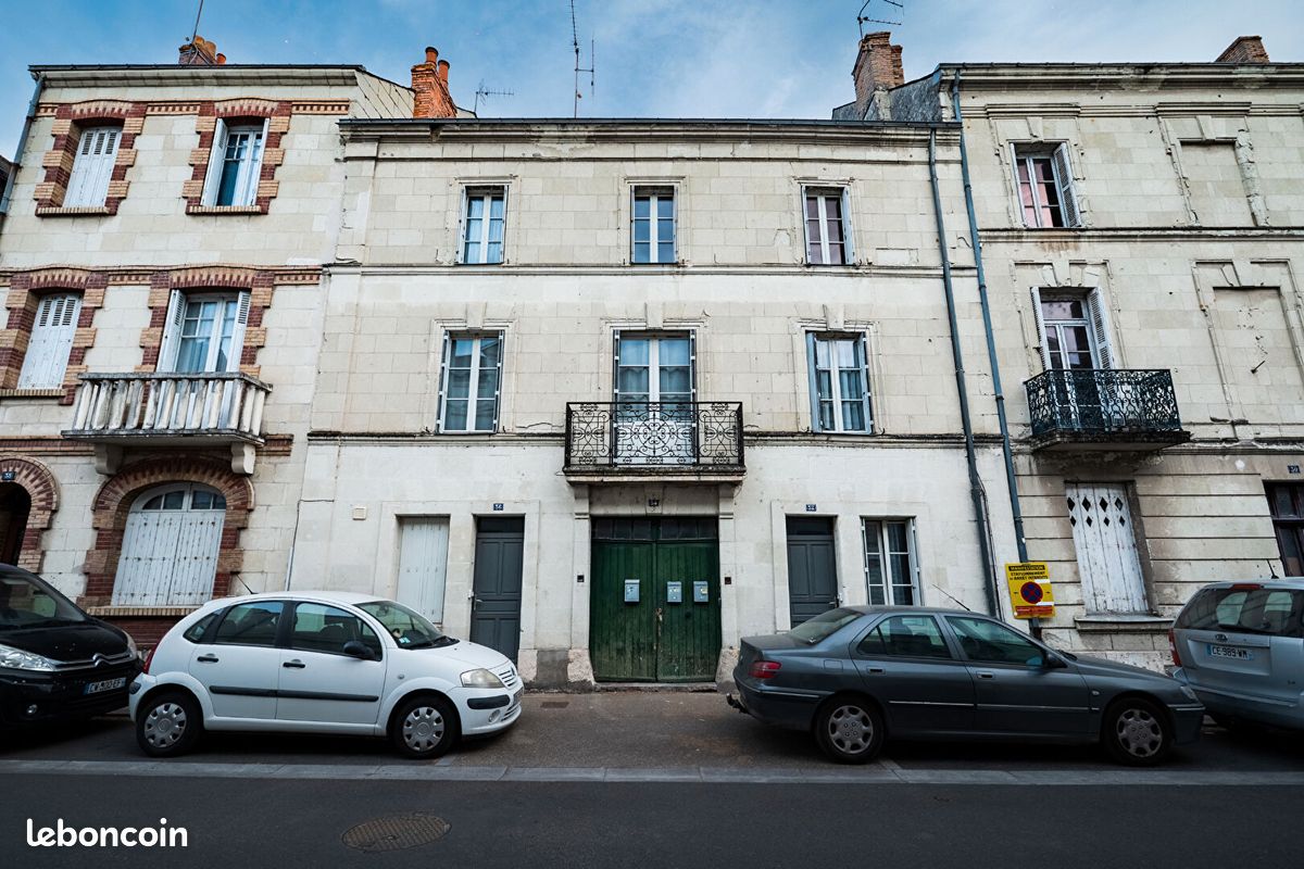 Local commercial 7 pièces 164 m² · à Saumur · 164 m² · 420 000 €
