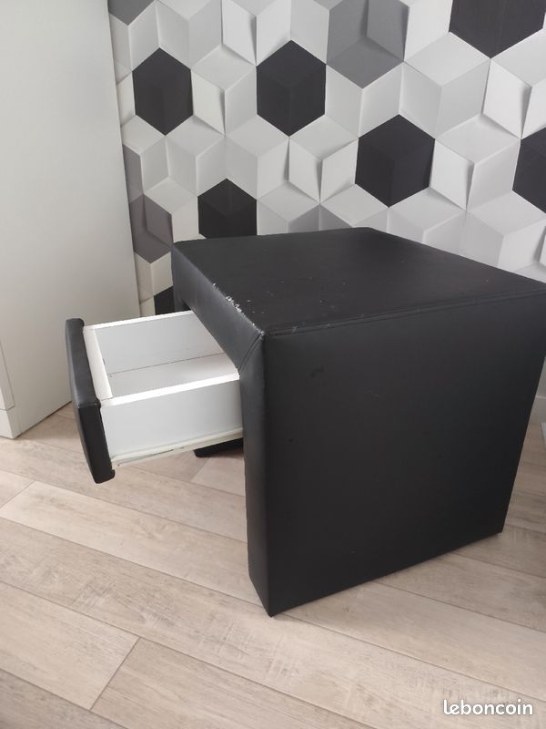 Lot de 2 tables de chevet imitation cuir noir (image 3)