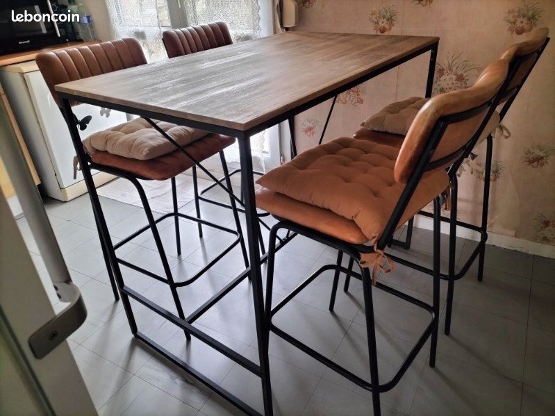 Table haute et chaises (image 3)