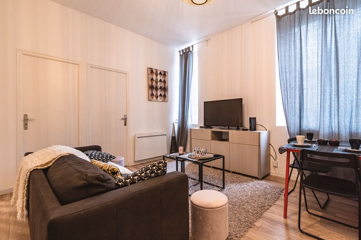 Appartement 4 pièces 100 m² · à Reims · 100 m² · 1 250 €