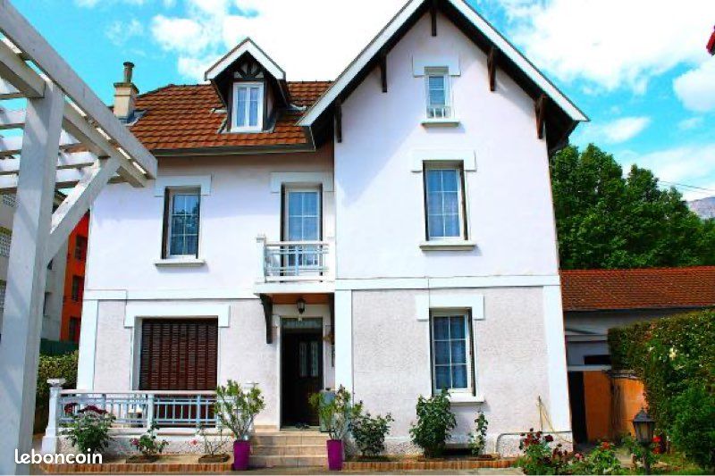 Maison 7 pièces 133 m² · à Le Pont-de-Claix · 133 m² · 390 000 €