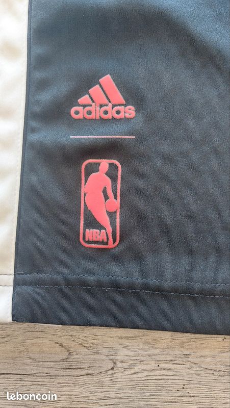 Maillot Chicago Bulls Adidas taille L (image 3)