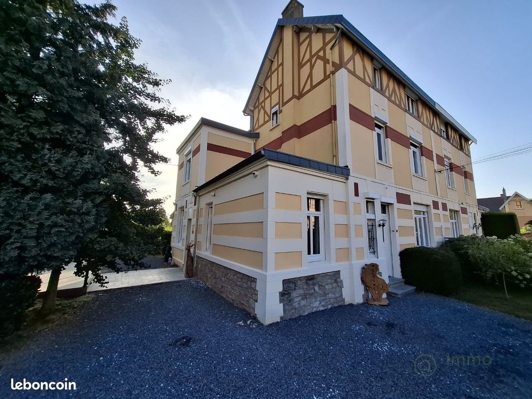 Maison 8 pièces 227 m² · à Jeumont · 227 m² · 269 900 €