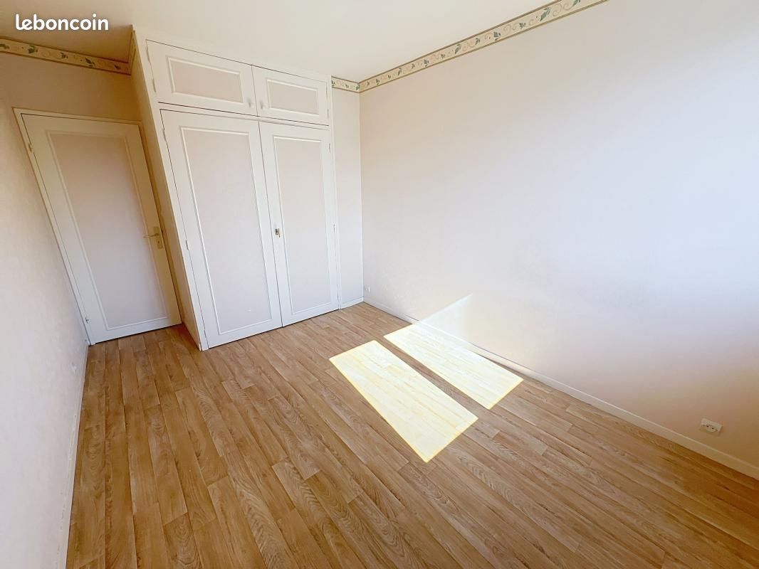 Appartement a louer joue-les-tours - 2 pièce(s) - 57 m2 - Surfyn