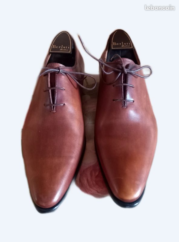 Chaussures Homme Berluti En Cuir Marron - Taille 42 EU (8 UK) - Style Brogue Fait Main - Occasion