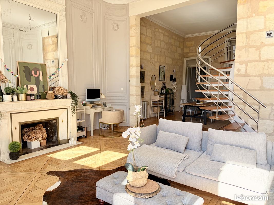 Appartement 5 pièces 160 m² · à Bordeaux · 160 m² · 2 340 €/mois