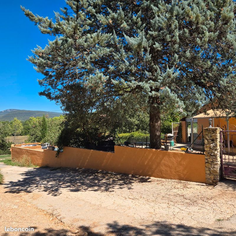 Maison 8 pièces 185 m² · à Néoules · 185 m² · 510 000 €