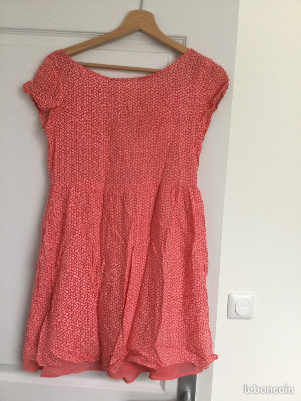 Robe (image 1)