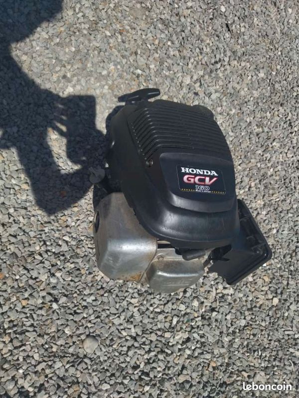 Moteur Honda manque carburateur (image 1)