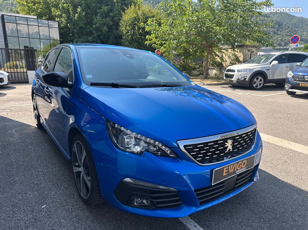 PEUGEOT 308 1.2 130ch GT PACK APPLE CARPLAY / CAMERA DE RECUL / COURROIE NEUVE / ENTRETIEN PEUGEOT (image 7)