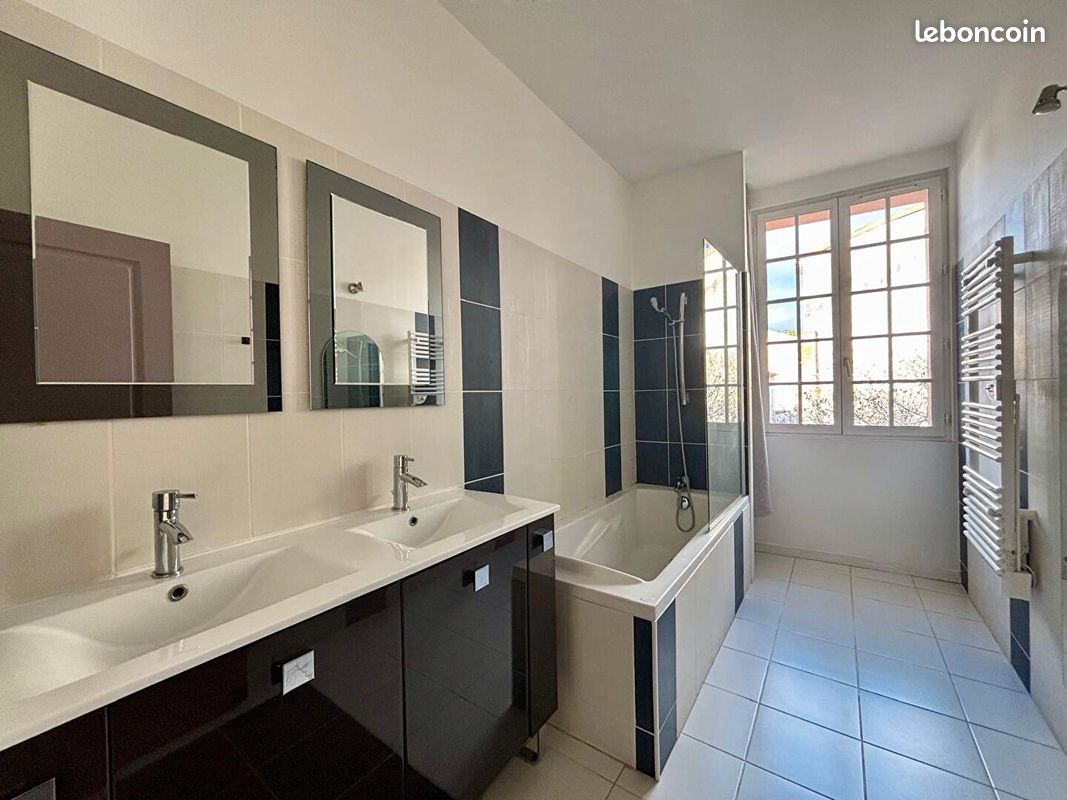 Maison a louer agen - 5 pièce(s) - 150 m2 - Surfyn