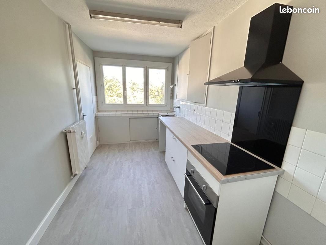 Appartement 3 pièces 58 m² · au Coteau · 58 m² · 550 €/mois