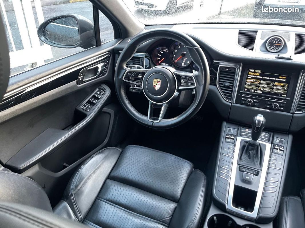 PORSCHE MACAN S 3.0i V6 - BV PDK (image 17)