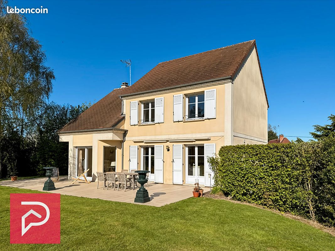 Maison 5 pièces 150 m² · à Bernay · 150 m² · 398 000 €