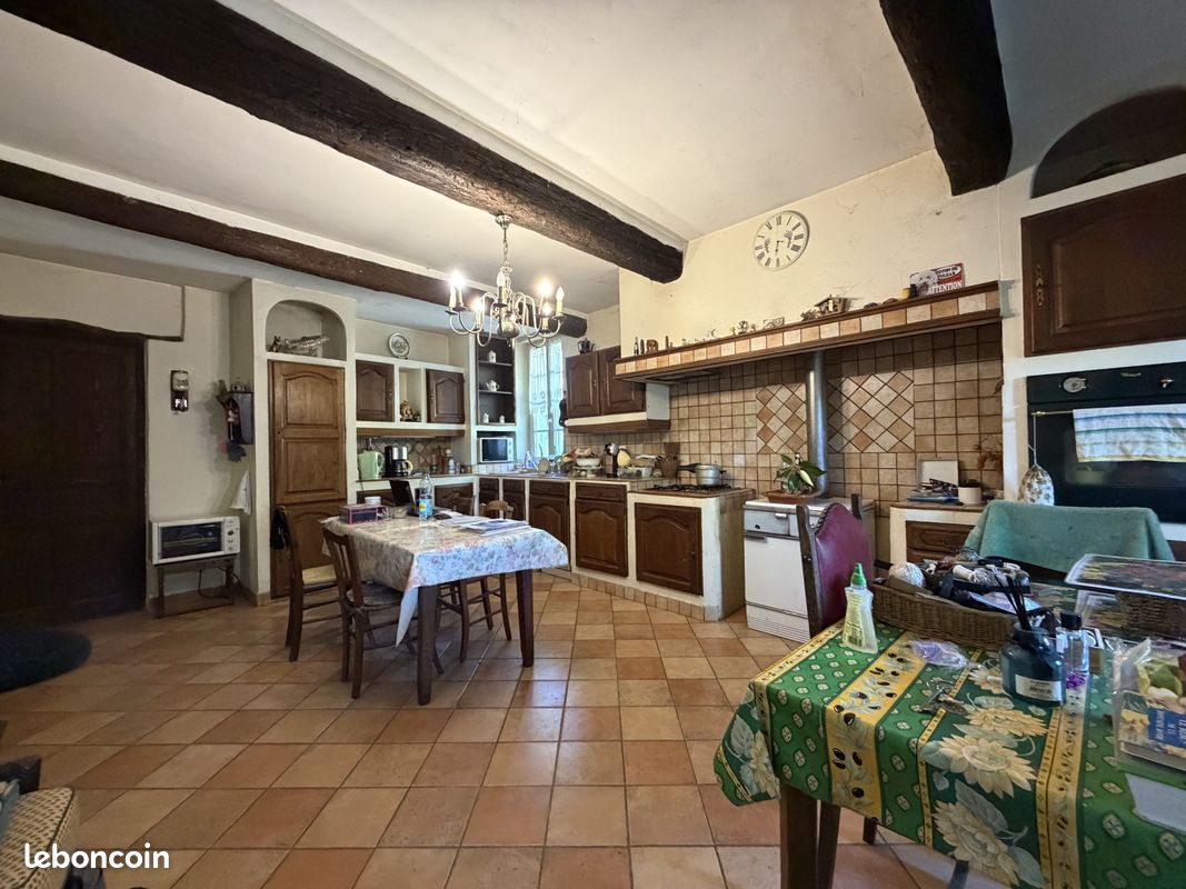 Mas 6 pièces 184 m² (image 5)