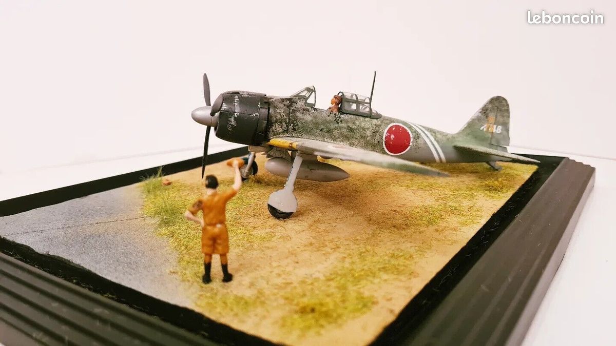 HTC - Maquette Avion DE Chasse Seconde Guerre Mondiale BF109(ECHELLE 1 HTC - Maquette Avion DE Chasse Seconde Guerre Mondiale BF109(ECHELLE 1