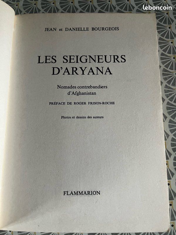 Livre LES SEIGNEURS D ARYANA (image 3)