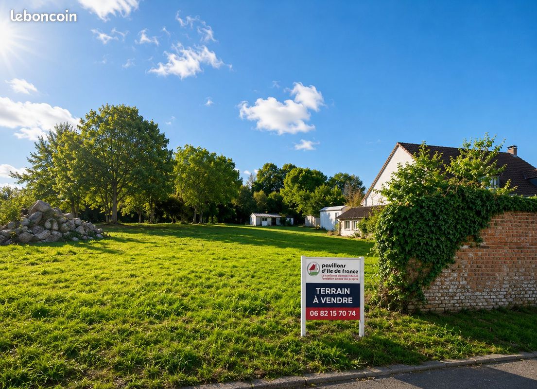 Terrain 2643 m² · à Camps-en-Amiénois · 46 000 €