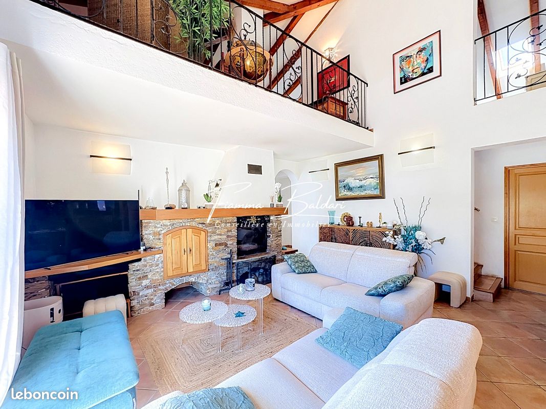 Maison 6 pièces 170 m² · à Lucciana · 170 m² · 600 000 €