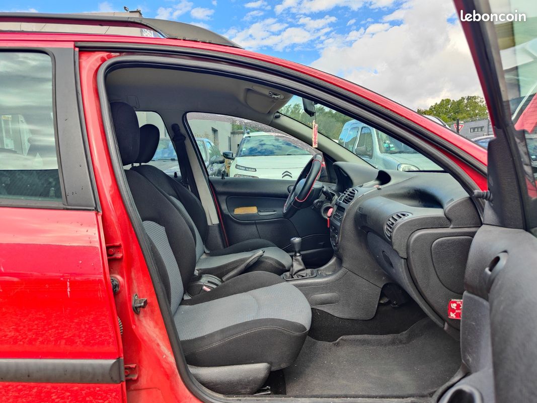 Peugeot 206 SW 1.4 Hdi 70 ch X line * 100mkm (image 5)