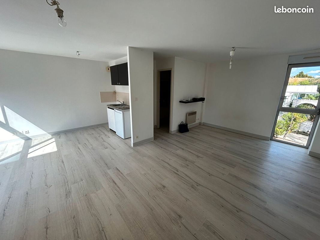 Appartement 1 pièce 33 m² · à Poitiers · 33 m² · 400 €/mois