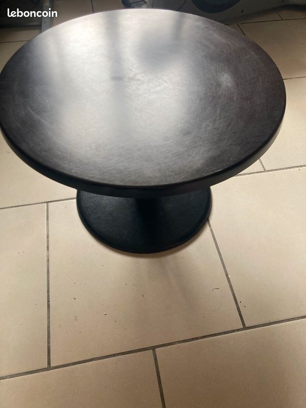 Petite table ronde (image 2)