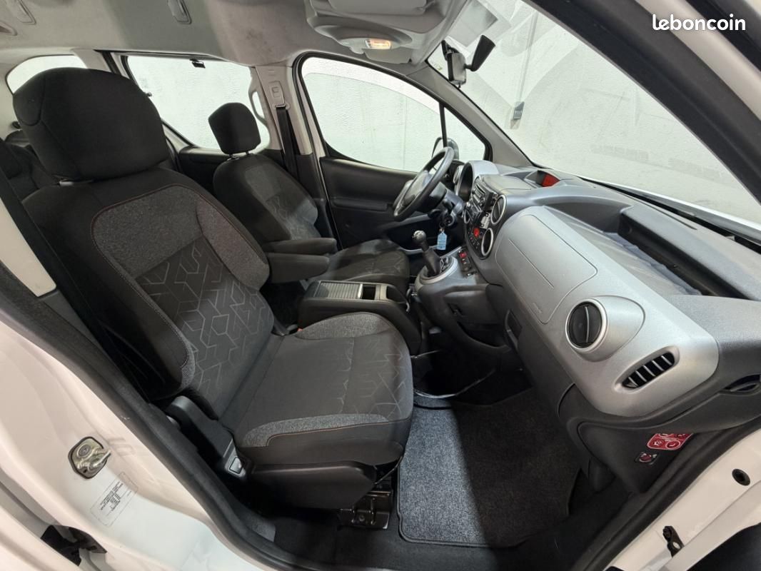 Peugeot Partner Tepee 1.6 BlueHDi 100ch BVM5 Style +ATTELAGE (image 21)