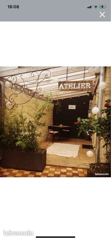 Local commercial 2 pièces 40 m² · à Bèze · 40 m² · 700 €