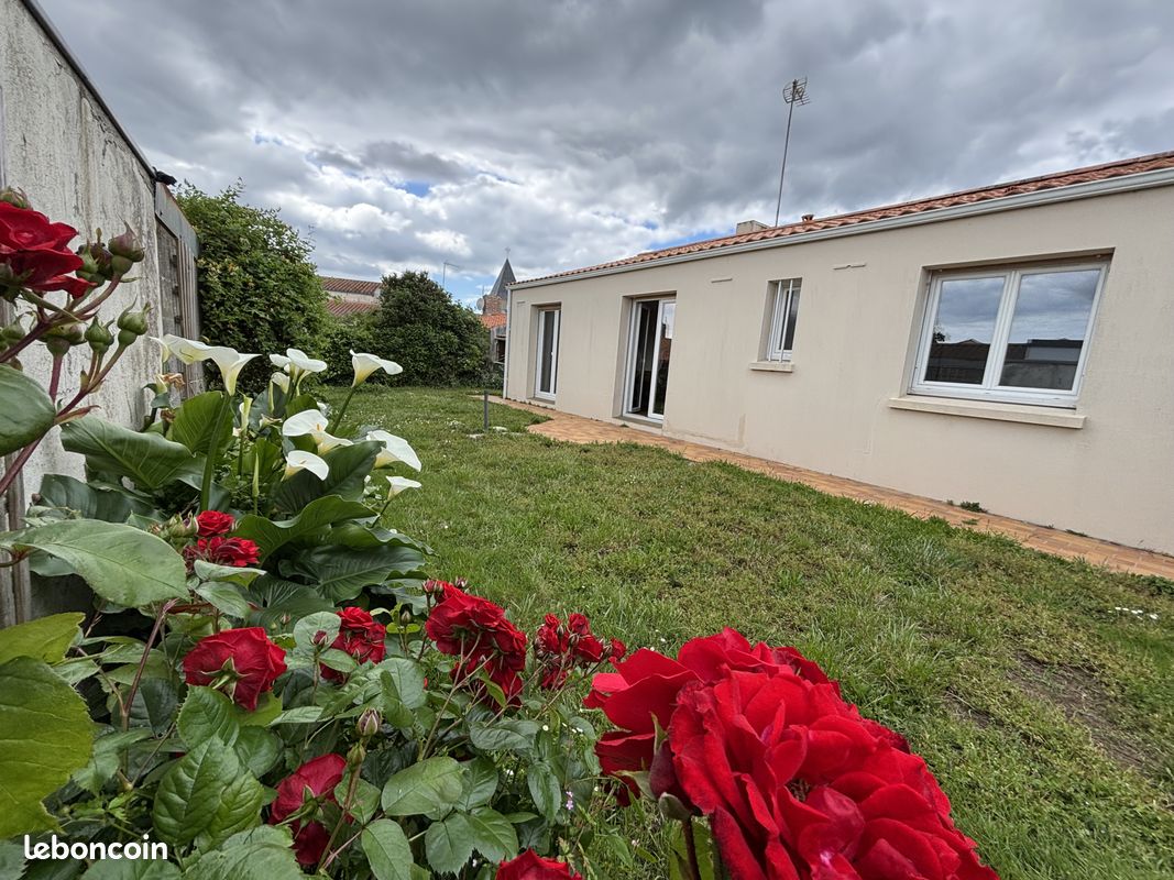Maison 2 pièces 78 m² · à Sainte-Foy · 78 m² · 244 000 €