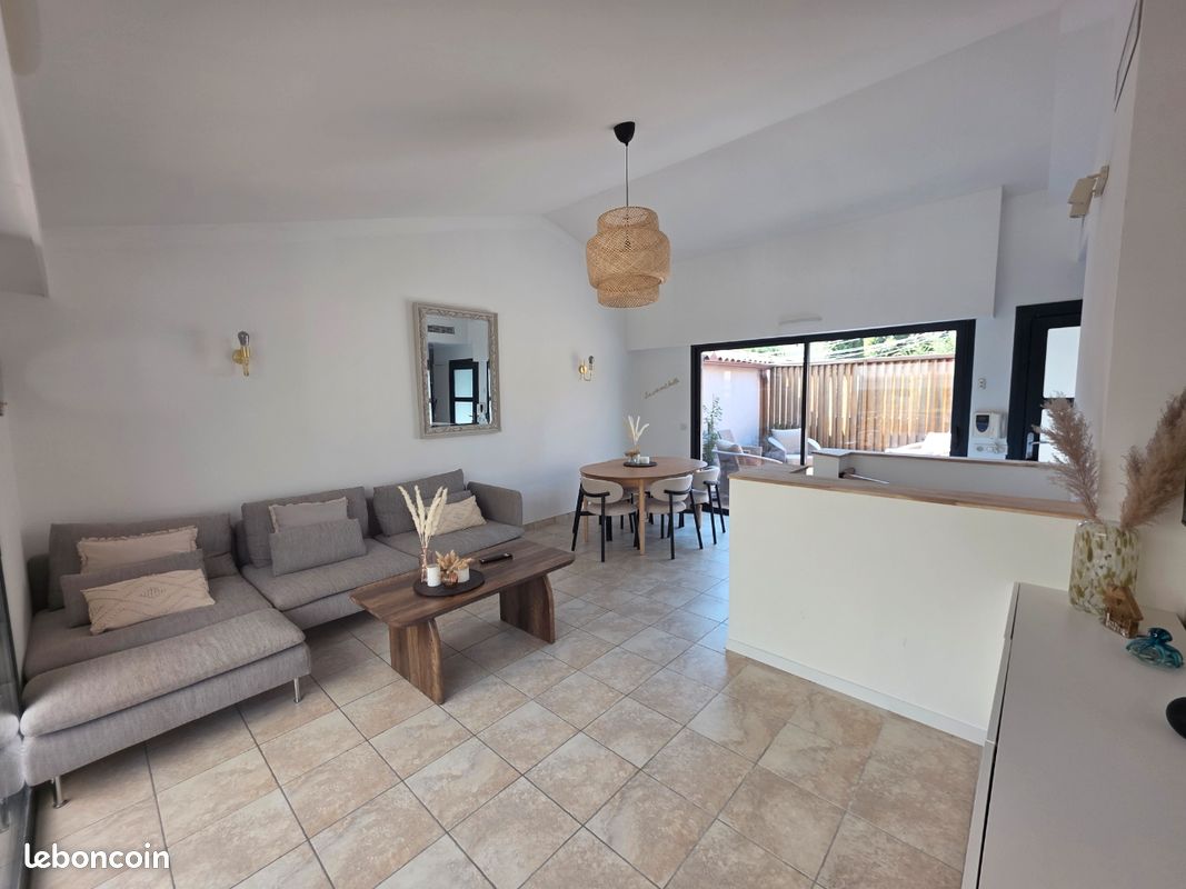 Maison 4 pièces 80 m² · à Valbonne · 80 m² · 800 €/mois