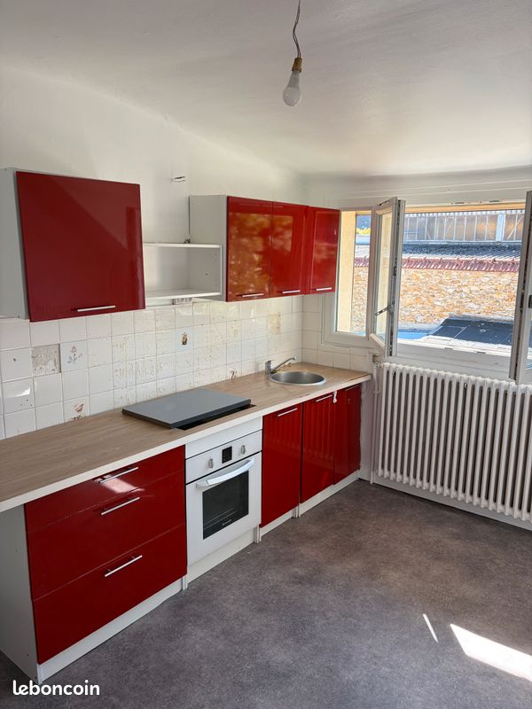 Appartement 5 pièces 83 m² · à Coulommiers · 83 m² · 880 €/mois