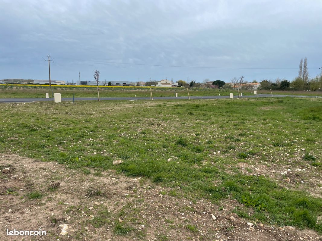 Terrain constructible à batir · à Nieulle-sur-Seudre · 54 900 €
