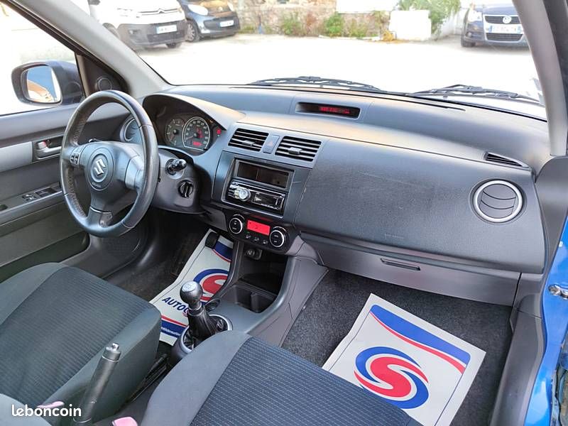 Suzuki swift iii 2009 (image 10)