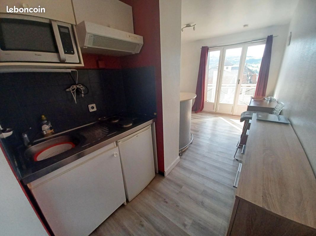 Appartement 1 pièce 19 m² · à Aurillac · 19 m² · 320 €