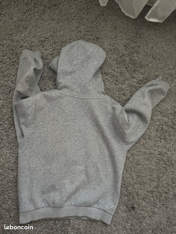 Pull Nike (image 2)