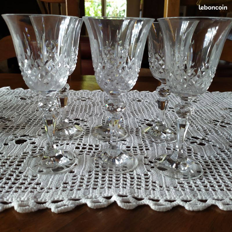 6 verres à liqueur en cristal (image 1)