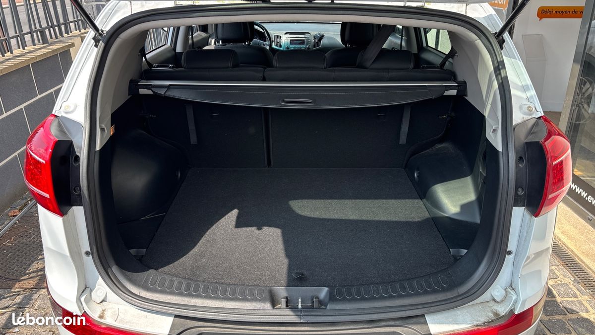KIA Sportage 1.7 CRDI 2WD DESIGN EDITION (image 11)