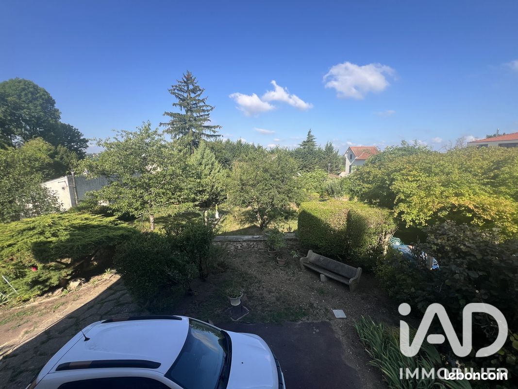 Maison 5 pièces 80 m² · à Saintry-sur-Seine · 80 m² · 363 000 €